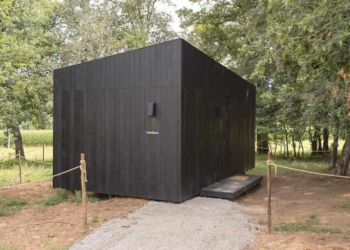 A Leira 116 De Diseno Кемпинг Саррия